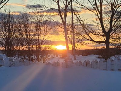 Spring sunset by Richard Theriault 